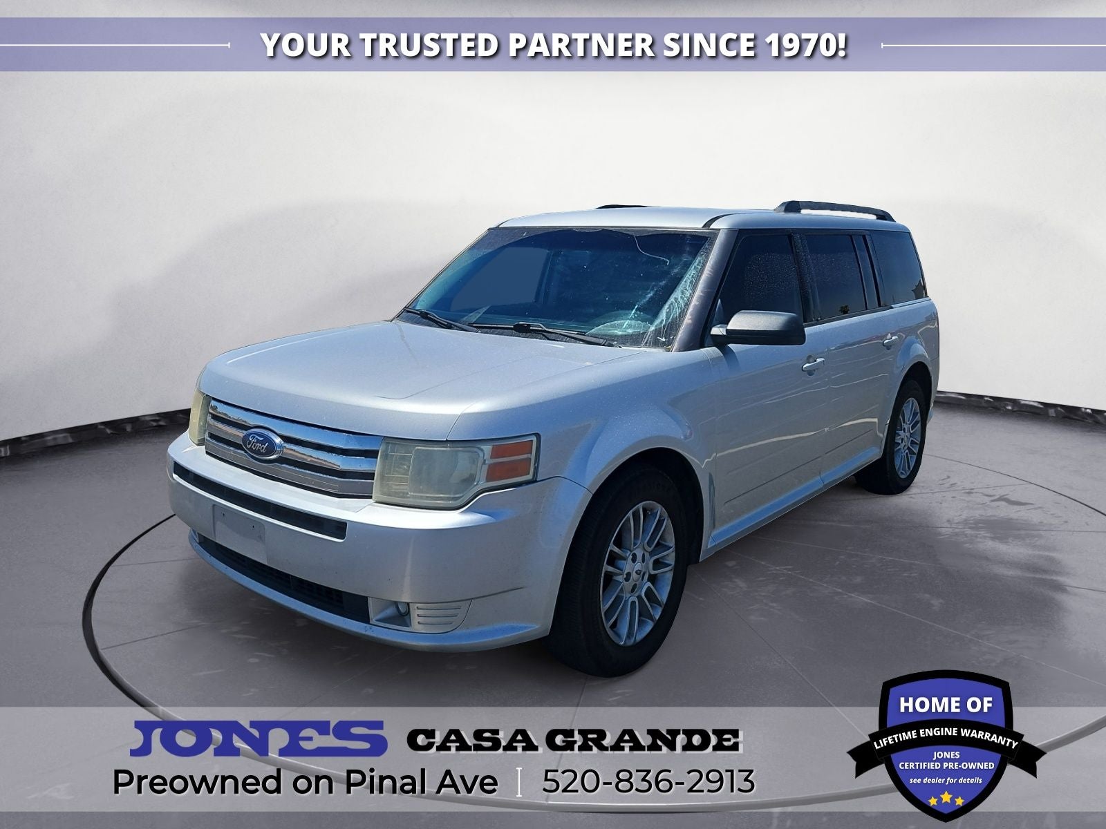 2009 Ford Flex SE in Silver — front three-quarter view